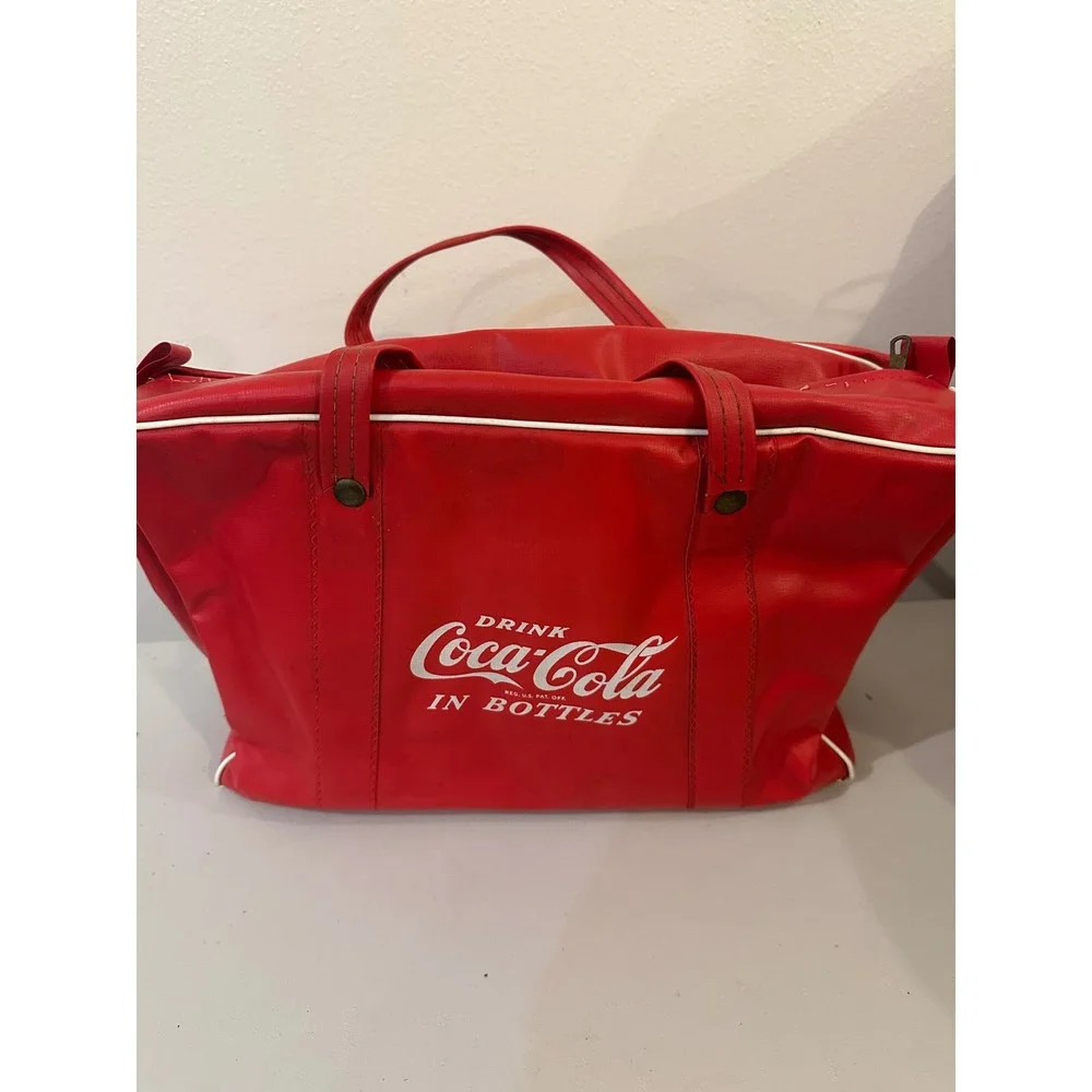 Vintage Coca-Cola Red Vinyl Insulated Cooler Bag Retro Soda Memorabilia